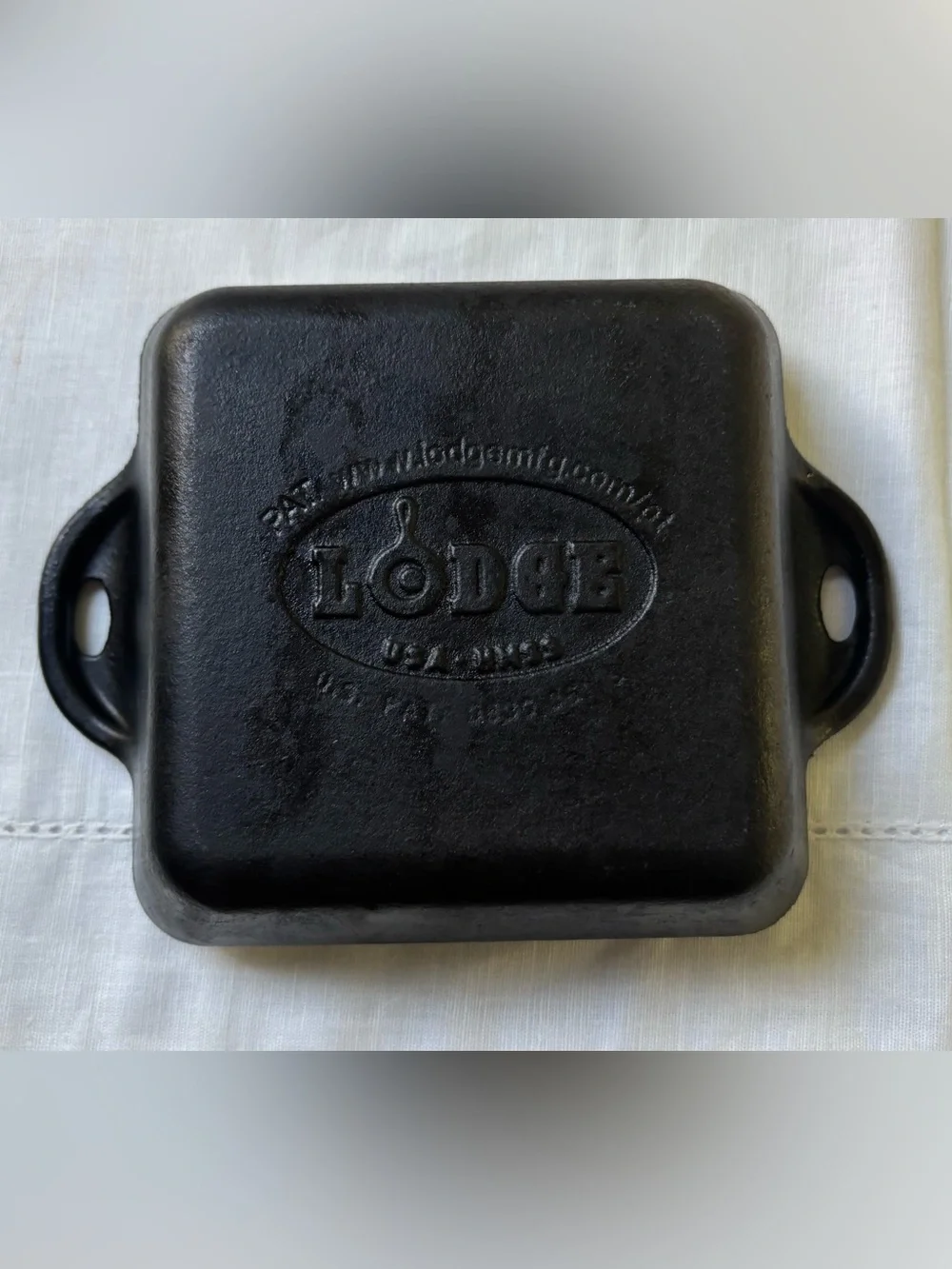 Lodge Cast Iron Mini Square Server 5” Cottagecore Country